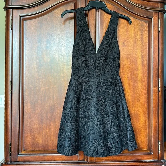 chinese dress ladies Motel Mishal Long Sleeve Plunge Lace Mini Dress in Black main image 1